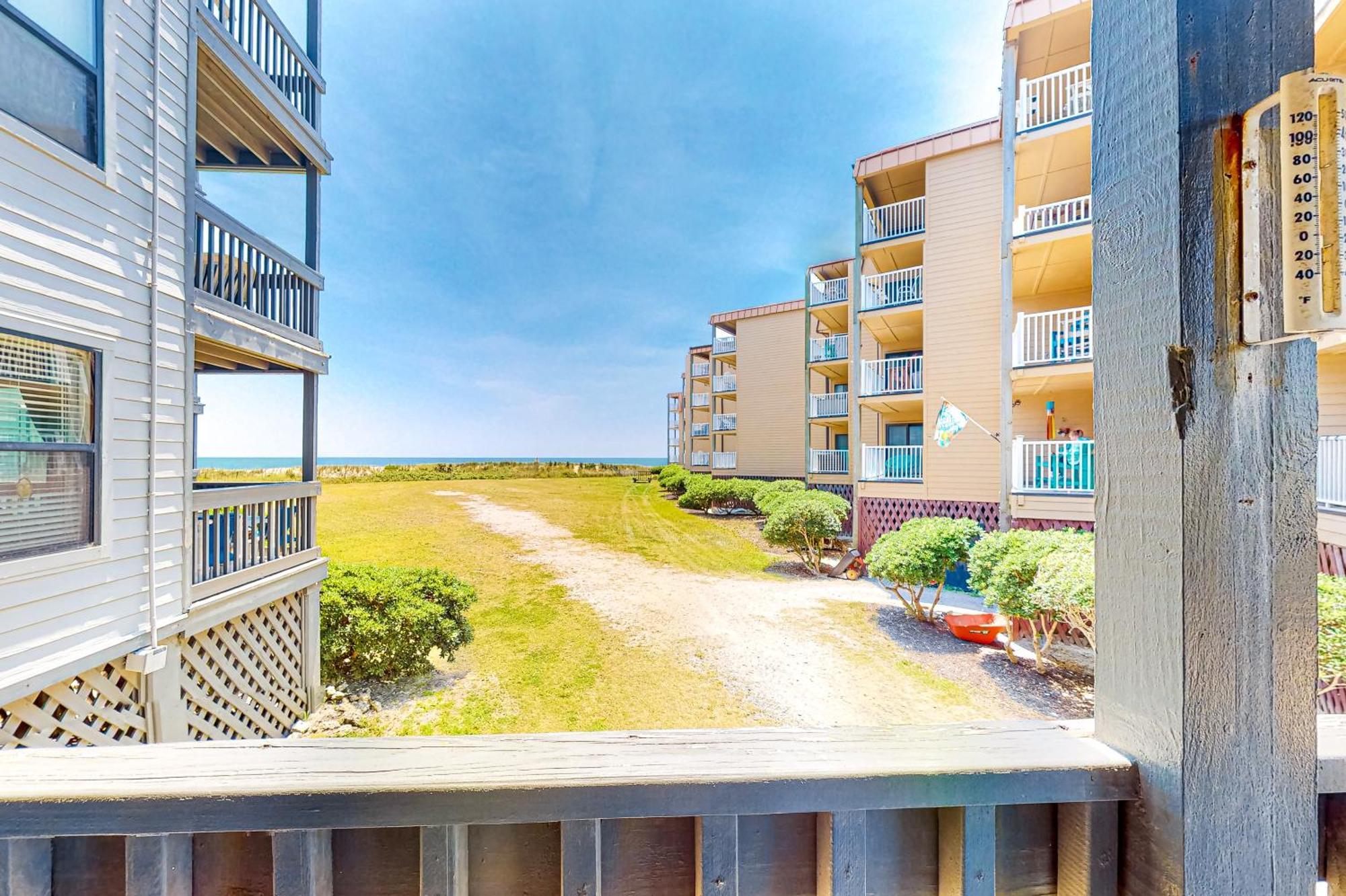 Shipwatch Villas North Topsail Beach Ruang foto