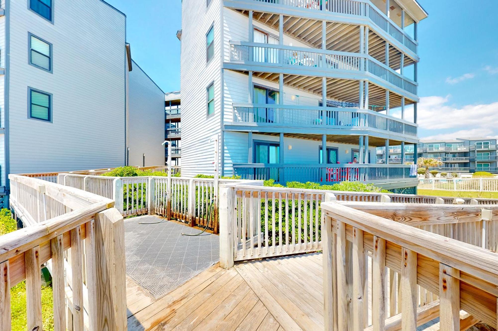 Shipwatch Villas North Topsail Beach Ruang foto