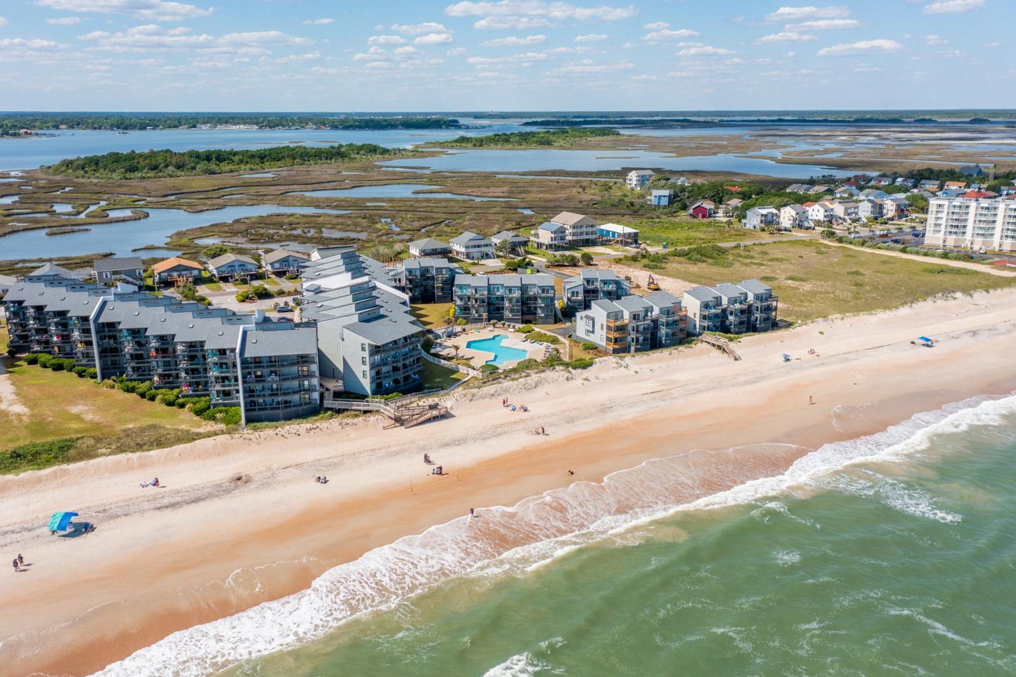 Shipwatch Villas North Topsail Beach Ruang foto