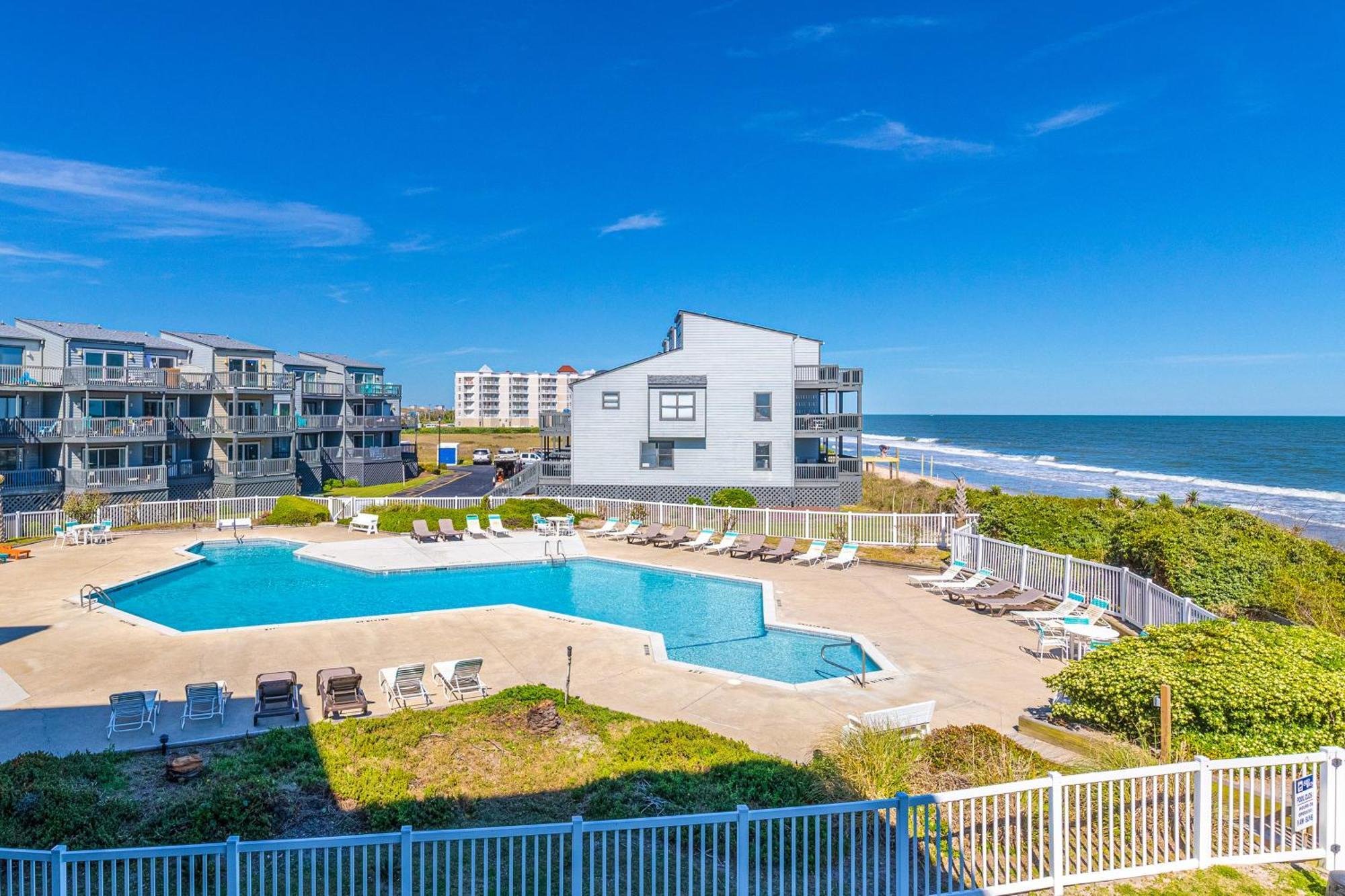 Shipwatch Villas North Topsail Beach Ruang foto