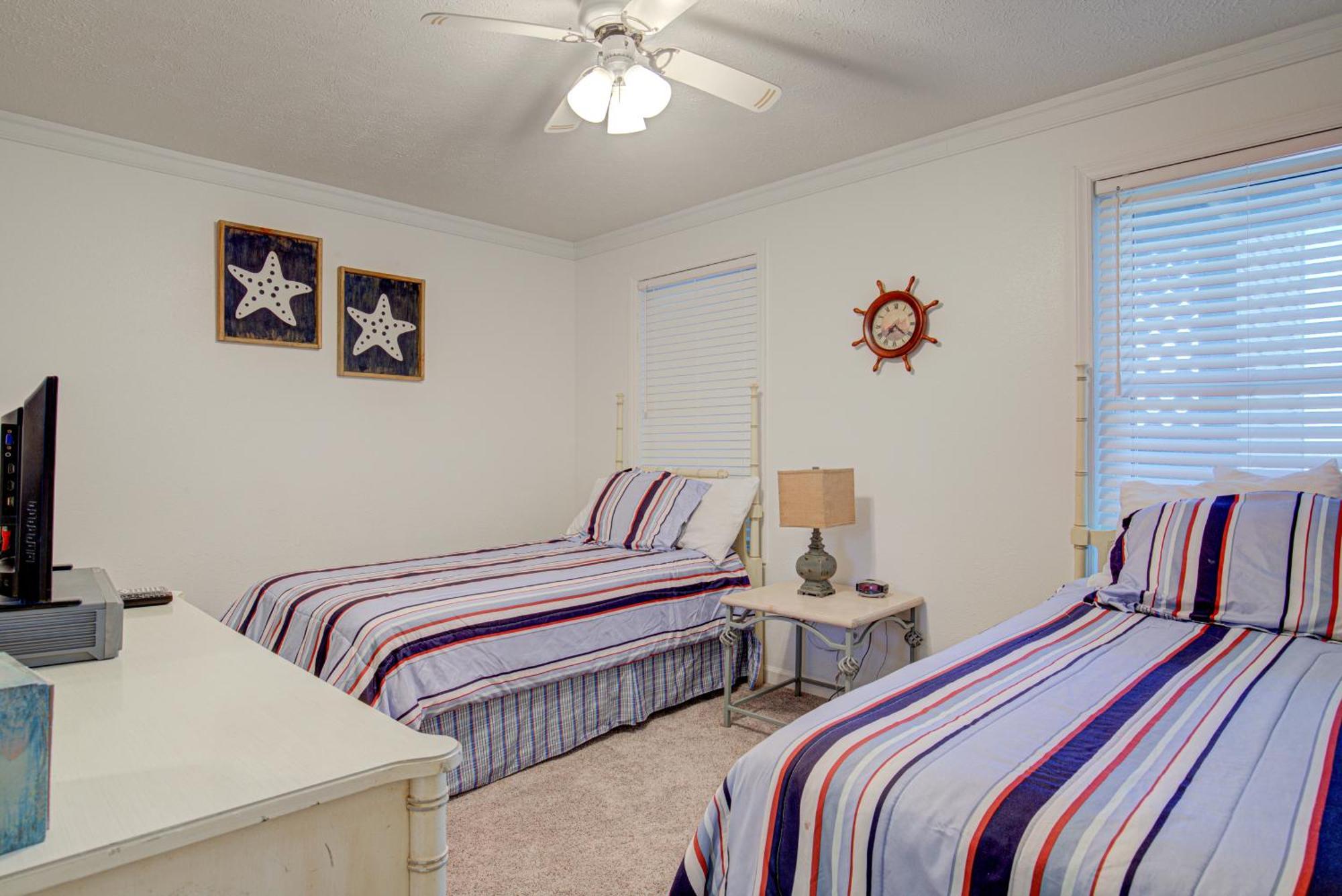 Shipwatch Villas North Topsail Beach Ruang foto